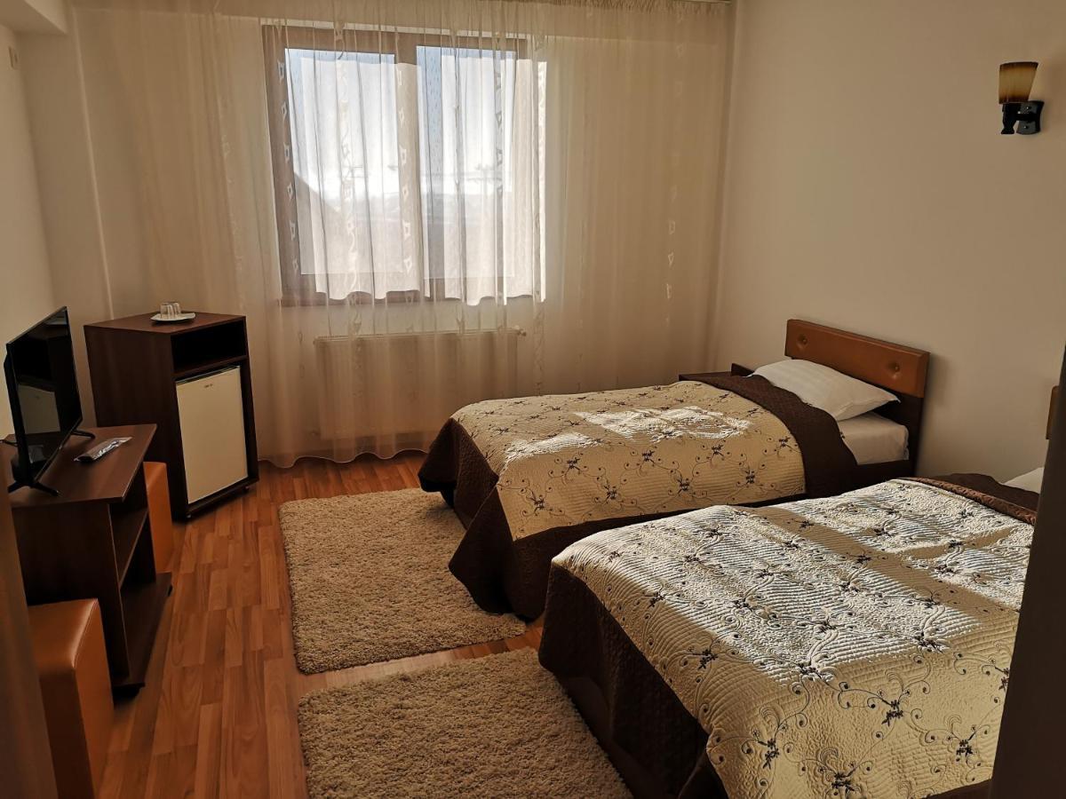 Passa Tempo Hotel Suczawa Zewnętrze zdjęcie