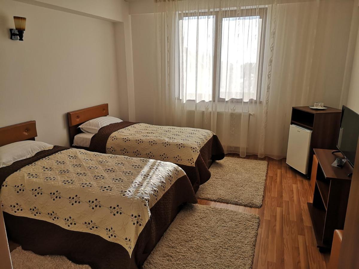 Passa Tempo Hotel Suczawa Zewnętrze zdjęcie