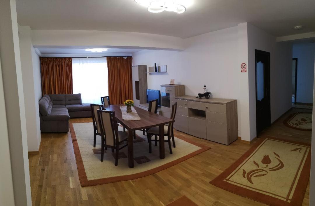 Passa Tempo Hotel Suczawa Zewnętrze zdjęcie