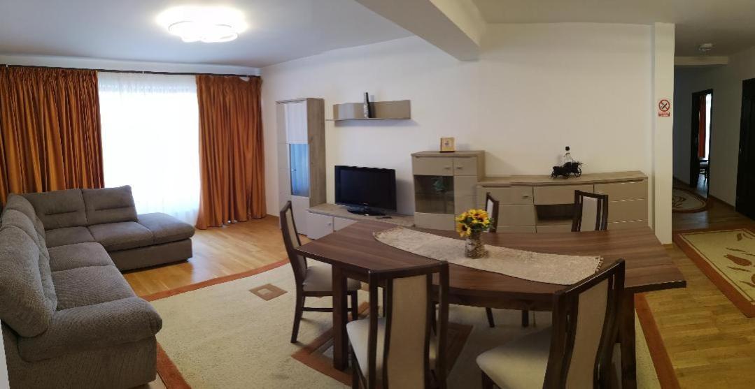 Passa Tempo Hotel Suczawa Zewnętrze zdjęcie